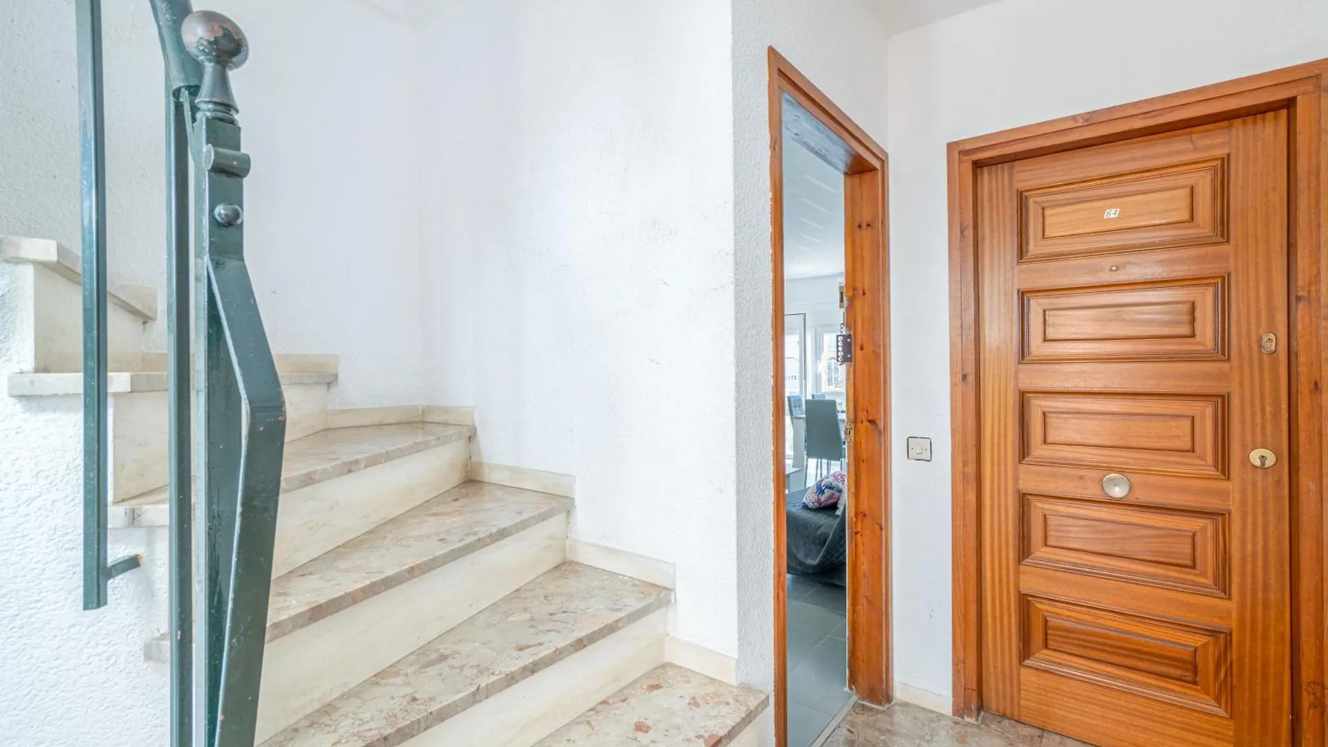 Basic Comfort Apartment Gran Reserva 0074 Empuriabrava